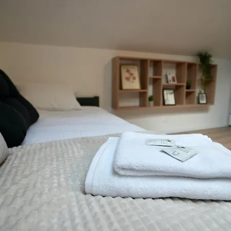 Lily's 3 By Bulgarentals - Apartment *